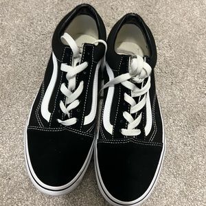 Ok Skool black and white Vans